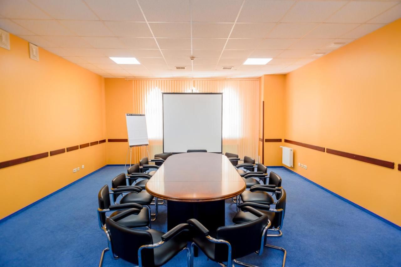 Отель Premier Hotel Shafran Сумы-13