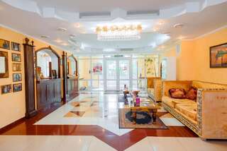Отель Premier Hotel Shafran Сумы-1