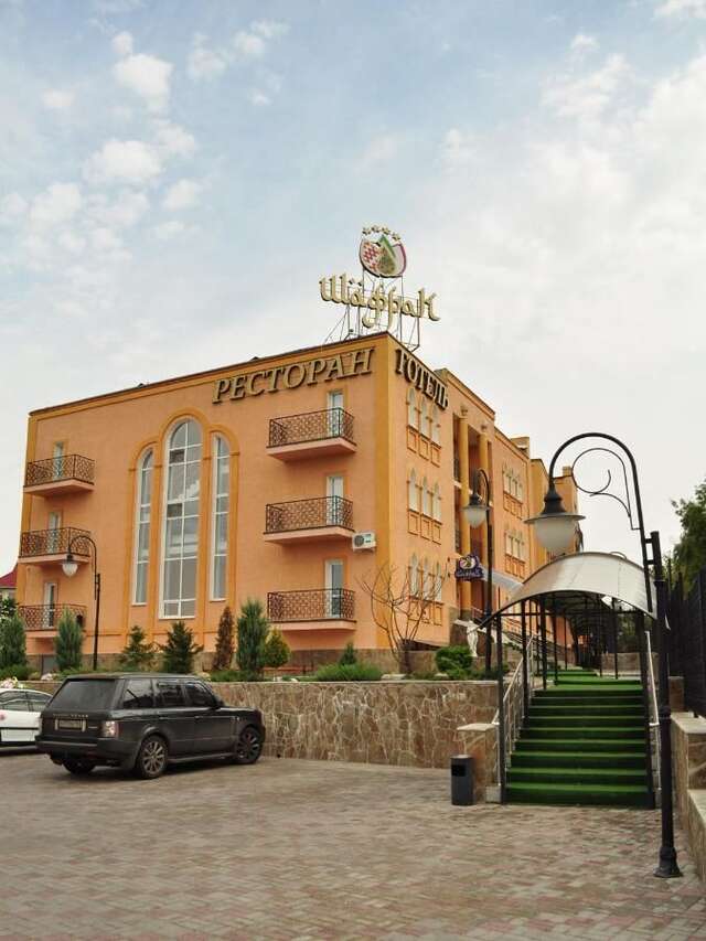 Отель Premier Hotel Shafran Сумы-3